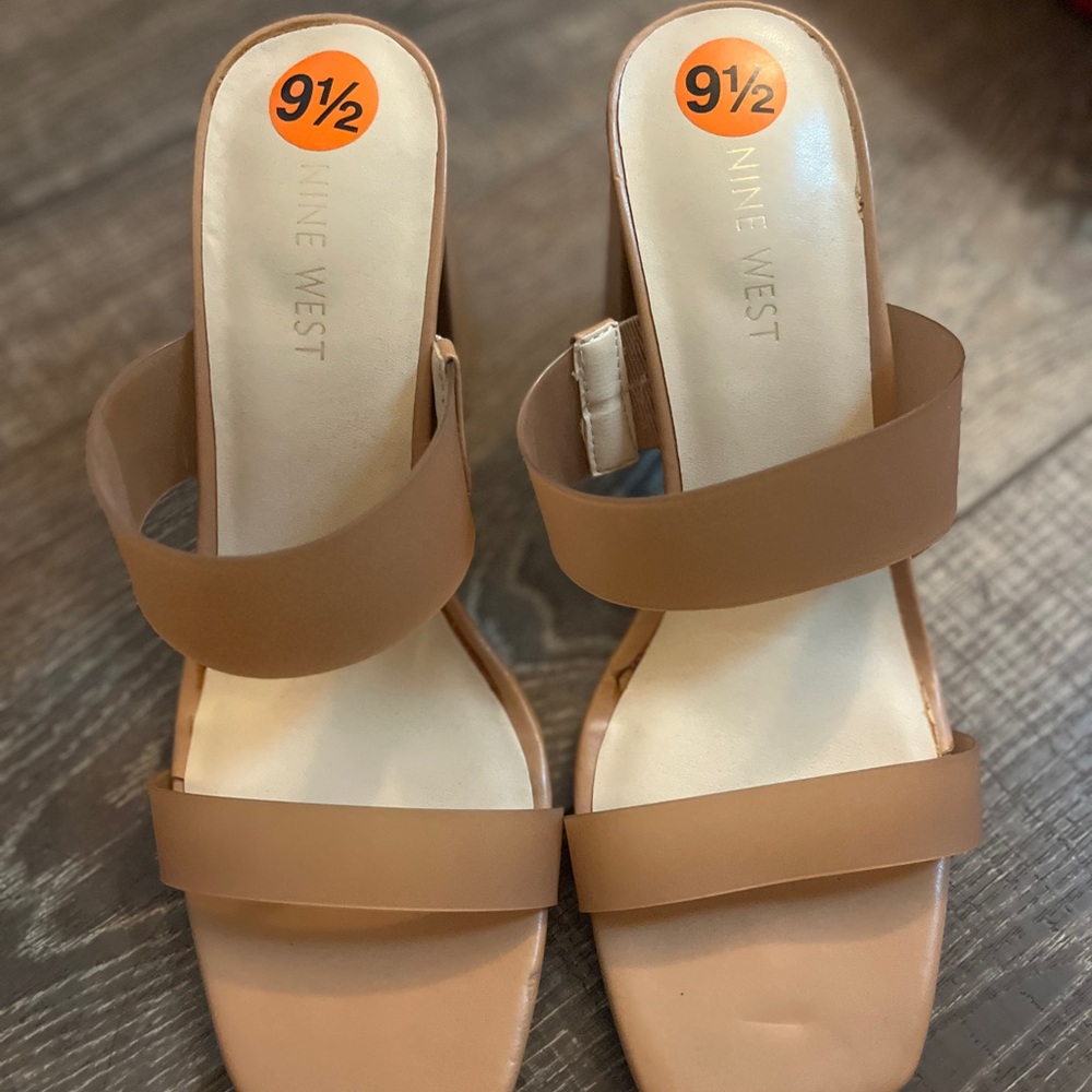 Nine West Tan Women's Block Heel Sandal